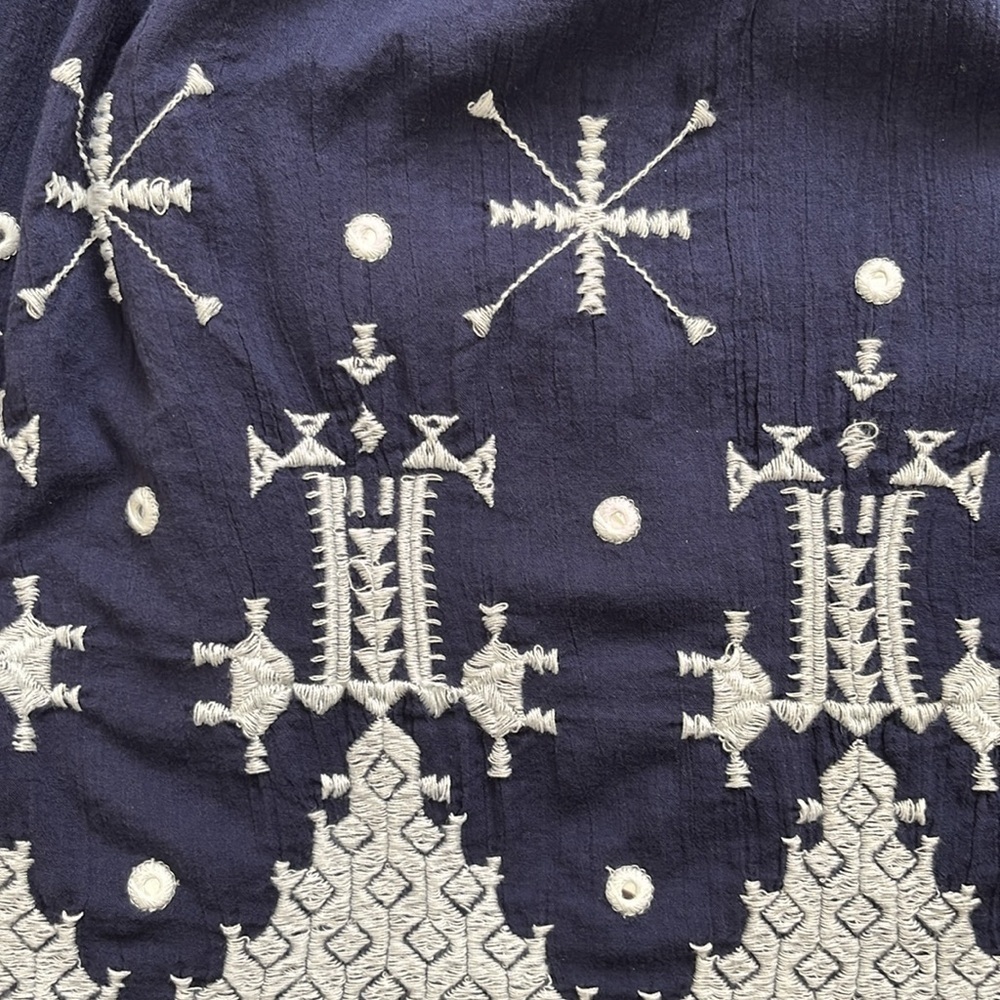 Joie Kistine 100% Cotton Navy Blue & White Embroidered Blouse Peasant Top XS - Picture 11 of 14
